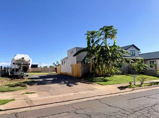 26 Kauaula Rd, Lahaina, HI 96761
