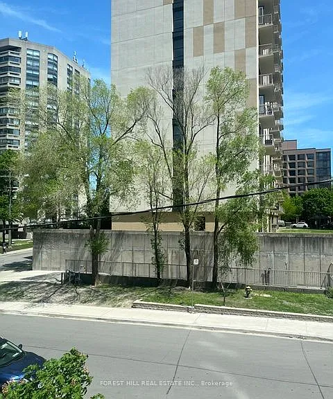 320 Tweedsmuir Ave #218 — Photo 21