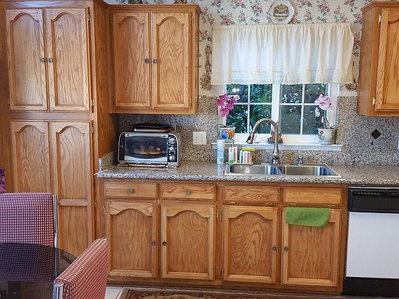 4th image of 1711 Bonaire Cir