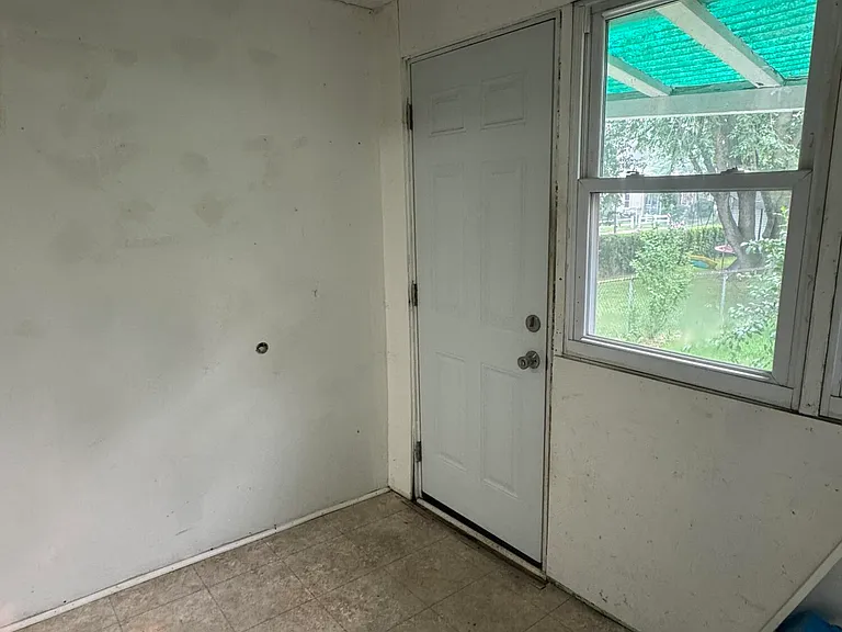 803 N Mulberry St — Photo 23