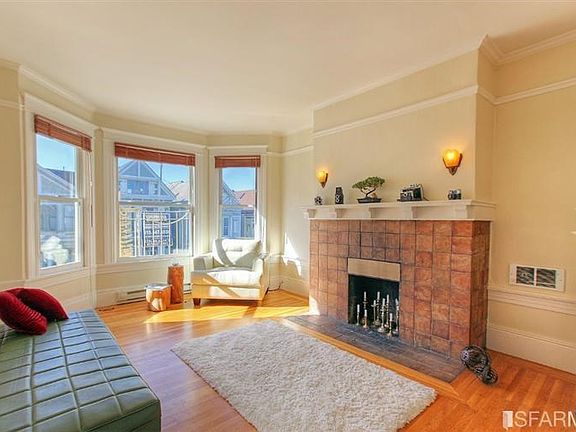 2nd image of 114 Belvedere St #116-1