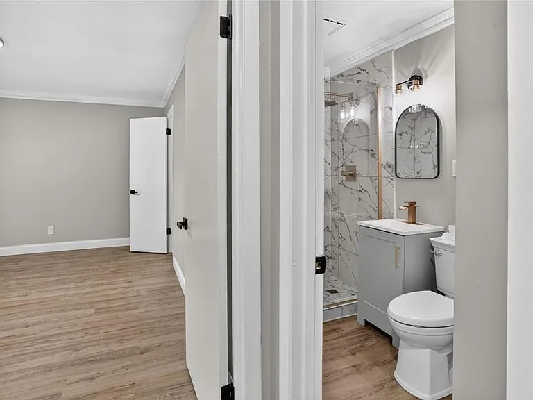 3510 Roswell Rd NW #E2 — Photo 14