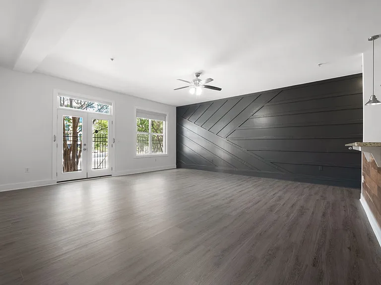 509 Pryor St SW — Photo 10