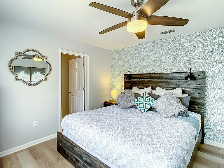 7809 Beechfield St — Photo 41