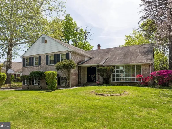 7 Arthur Ct, Wallingford, PA 19086