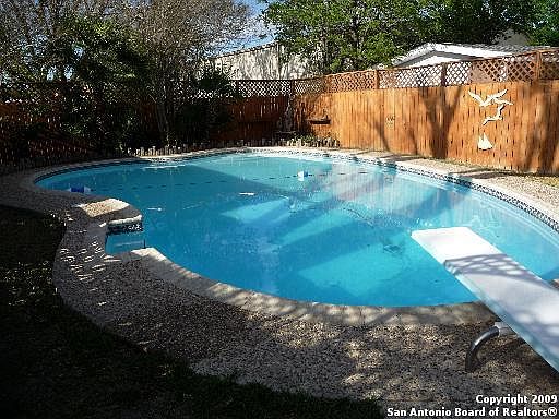 1st image of 4703 Debbie Dr