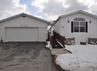 567 Sunset Maple, Sheboygan Falls, WI 53085