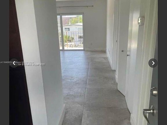 4th image of 3770 NE 171st St APT 308