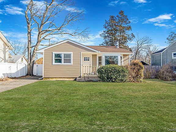 2nd image of 247 Rider Avenue