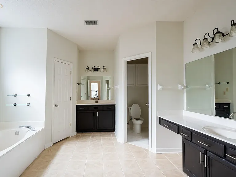 3911 Lighthouse Ln — Photo 11