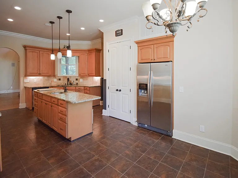 1634 Presley Ct — Photo 13