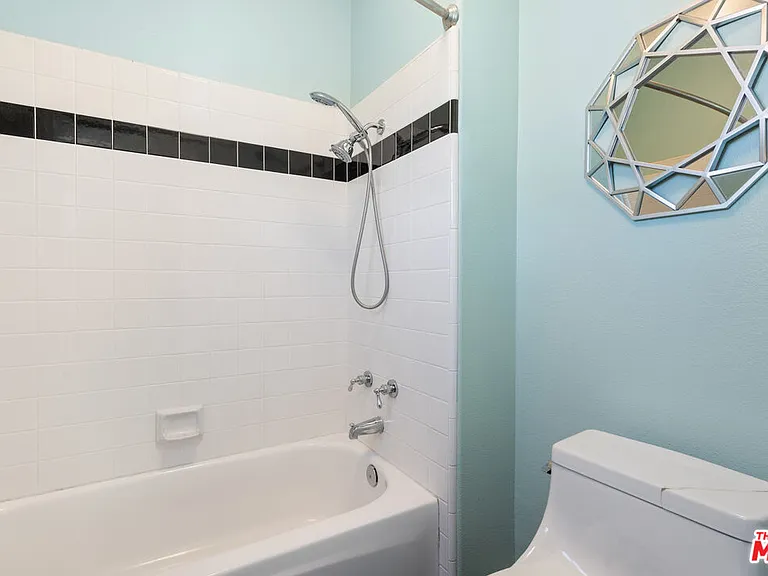 24310 Belford Ct — Photo 56