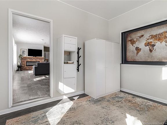 3rd image of 39 Norwood Rd