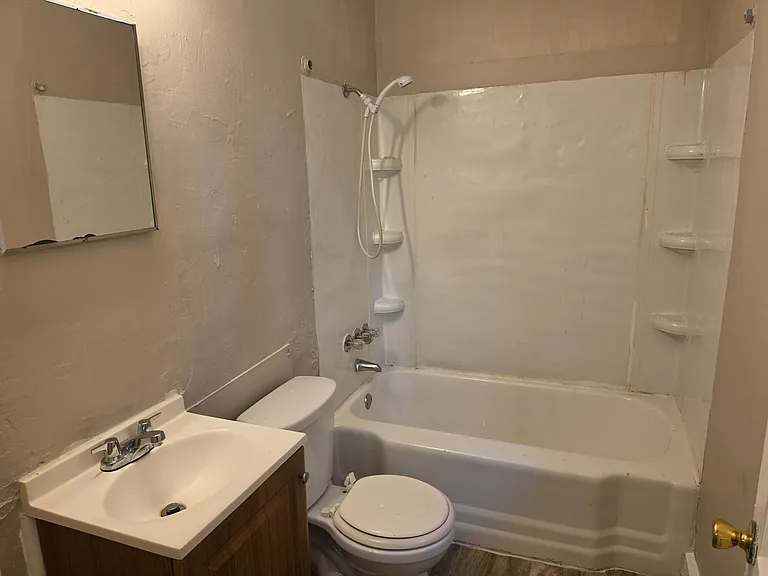 1506 Evergreen St #A — Photo 7