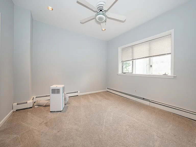 212 Elm Ter #1 — Photo 18