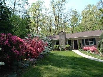 1st image of 412 Haywood Knolls Dr
