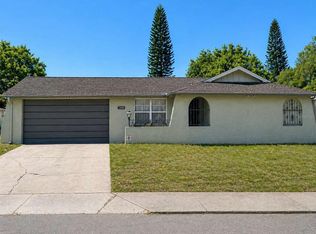 7210 San Moritz Dr, Port Richey, FL 34668