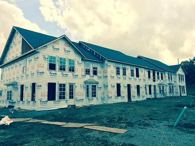 1st image of 2145 Patchen Lake Ln