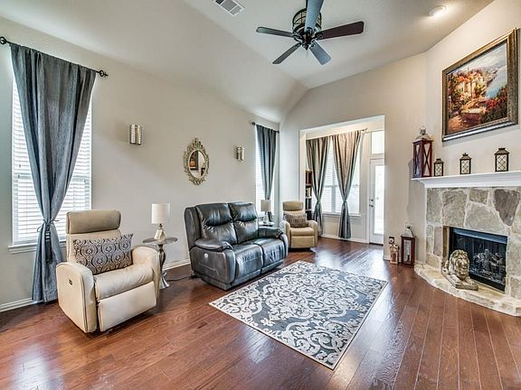 5th image of 2676 Waterdance Dr