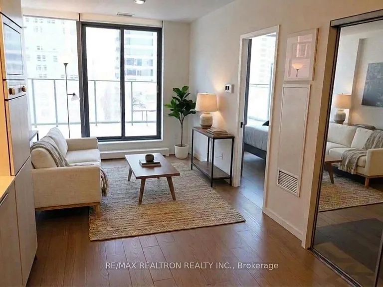 11 Wellesley St W #613 — Photo 15