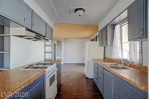 3595 Huerta Dr — Photo 17