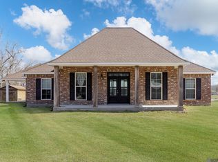 11486 Tannis Rd, Saint Amant, LA 70774