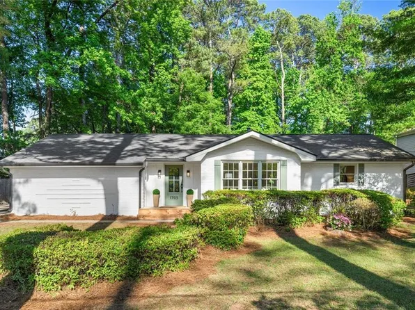 1703 Hudson Rd, Decatur, GA 30033