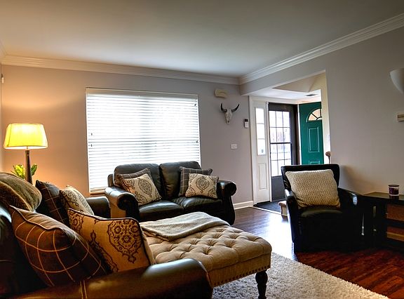 4th image of 7312 Winthrop Way #7
