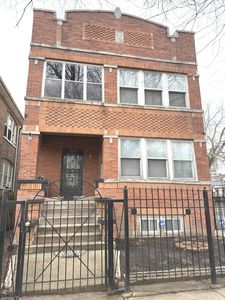 7043 S Artesian Ave, Chicago, IL, 60629