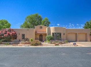 2612 Rincon Del Rio Ct NW, Albuquerque, NM 87107