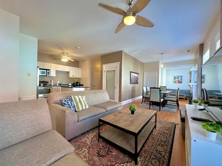 561 Pryor St SW #4 — Photo 6