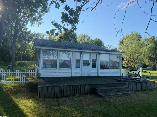 6540 Dickinson Is, Algonac, MI 48001