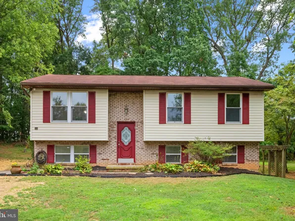 613 Barnes Ave, Westminster, MD 21157