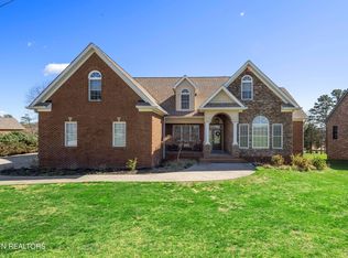 6736 Ingleside Ln, Knoxville, TN 37918