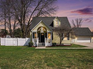 37810 Lanse Creuse St, Harrison Township, MI 48045