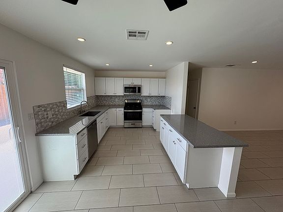 5th image of 77141 Calle Sonora
