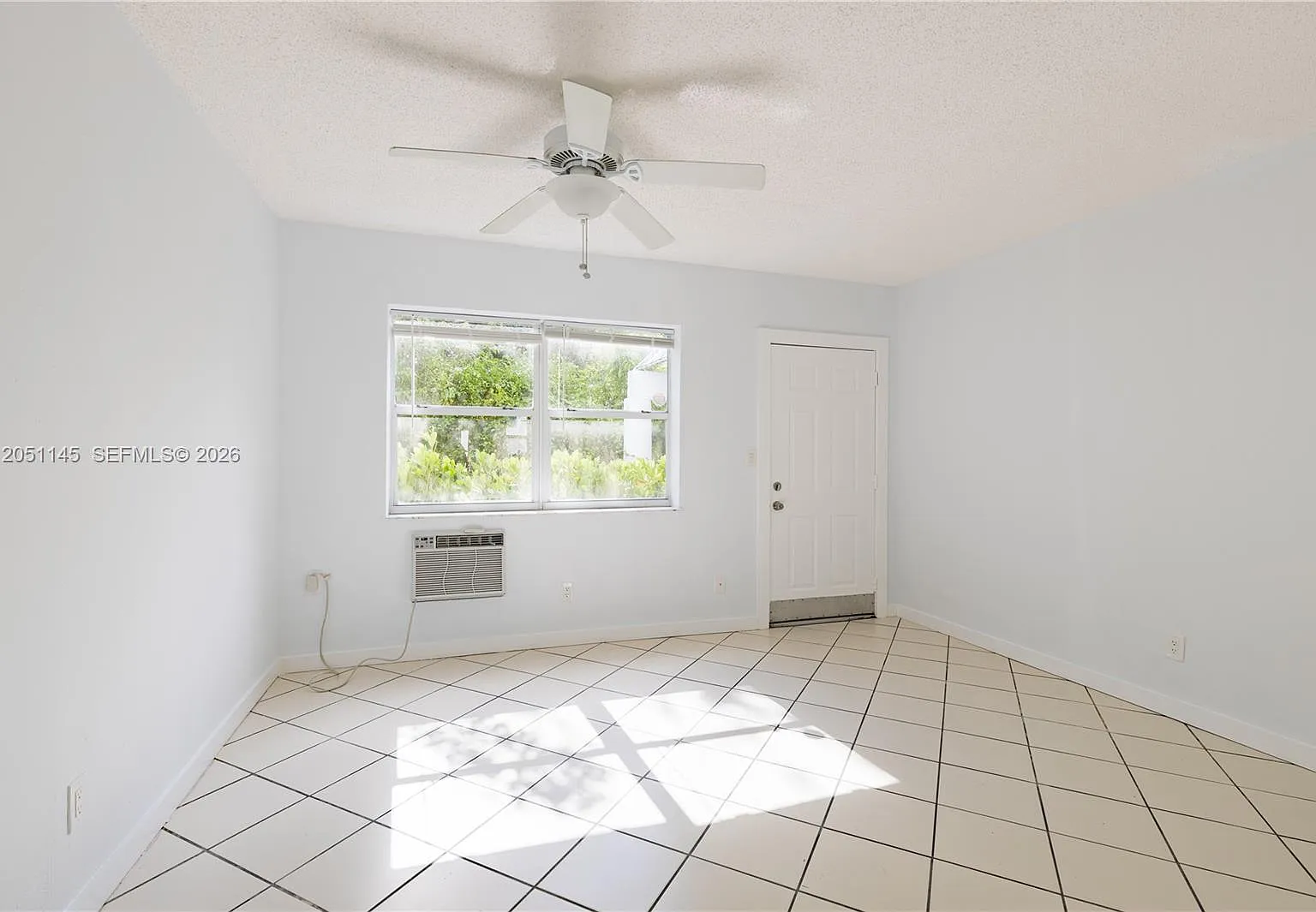 Brickell Estates — Photo 3