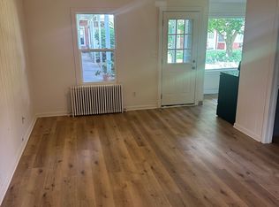 218 E River St APT 4, Rockton, IL 61072