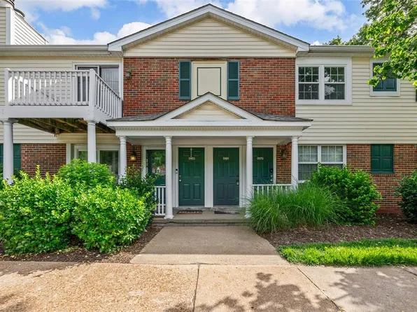 9181 Wrenwood Ln, Saint Louis, MO 63144