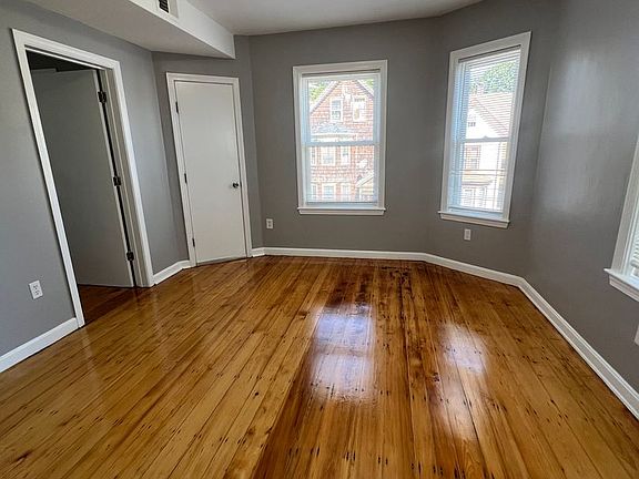 3rd image of 94 Armandine St APT 2