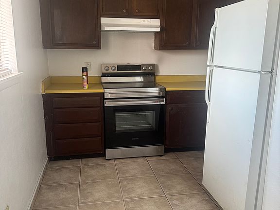 2nd image of 1159 La Fonda Dr APT 2