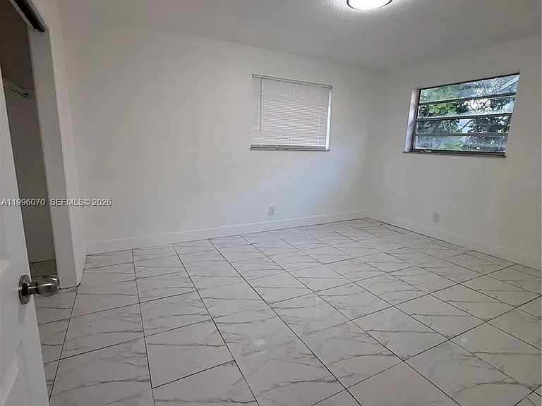 6071 SW 33rd St #4 — Photo 12