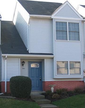1st image of 144 Westchester Dr