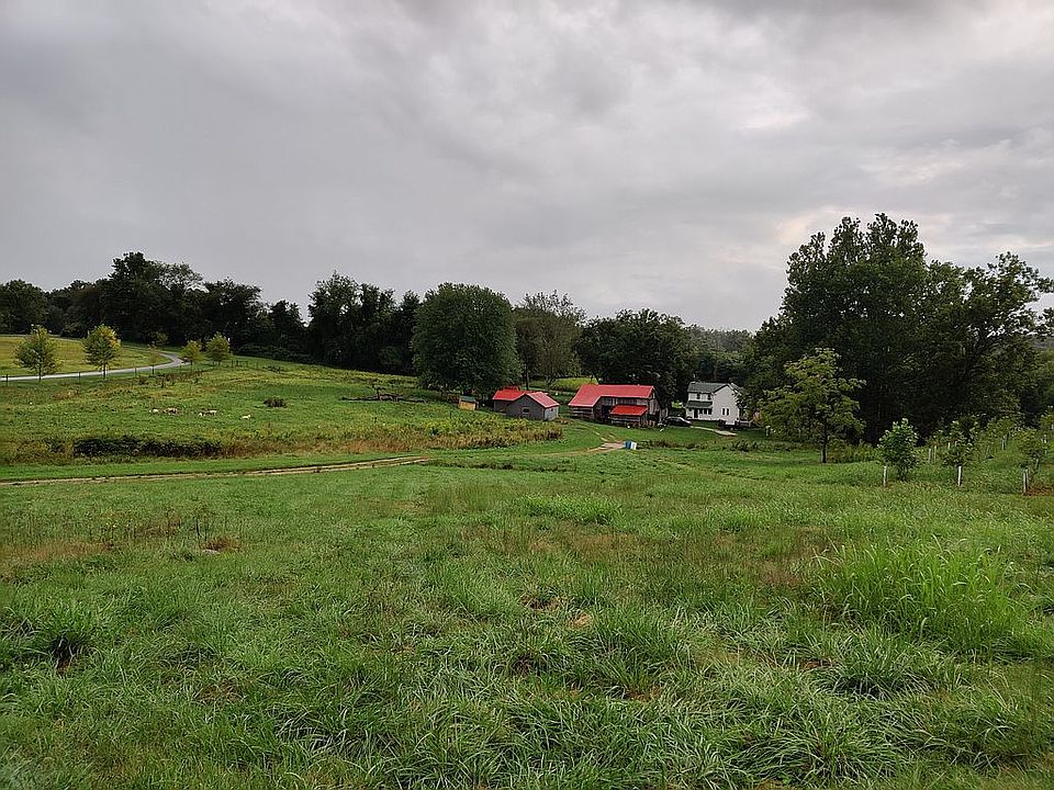 2nd image of 1935 Brown Rd
