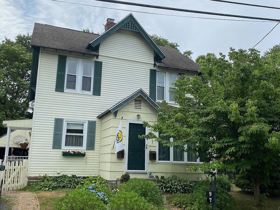 9 Central Ave 2nd floor