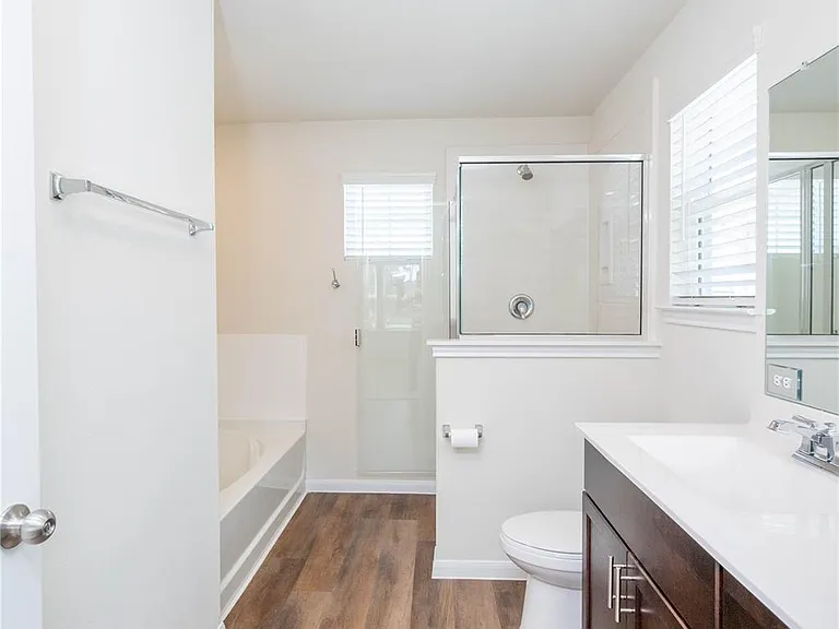 11723 Armadale Dr — Photo 23