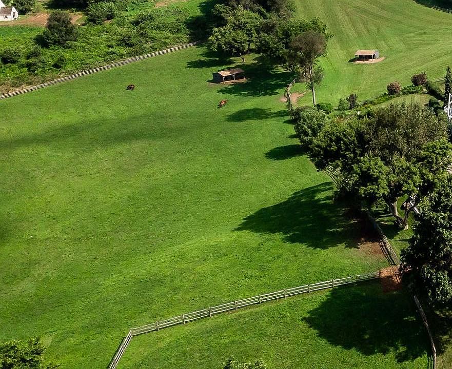 2nd image of 20 N Wawaset Rd