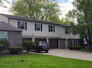 123 Vista Ter #125, Sycamore, IL 60178