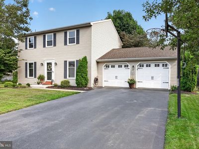 432 White Rose Ln, York, PA, 17402