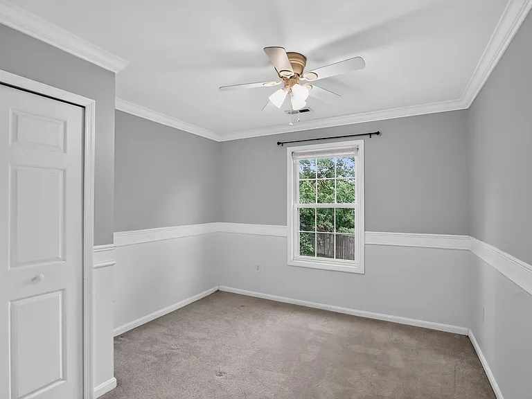 39 Thornberry Ln — Photo 9